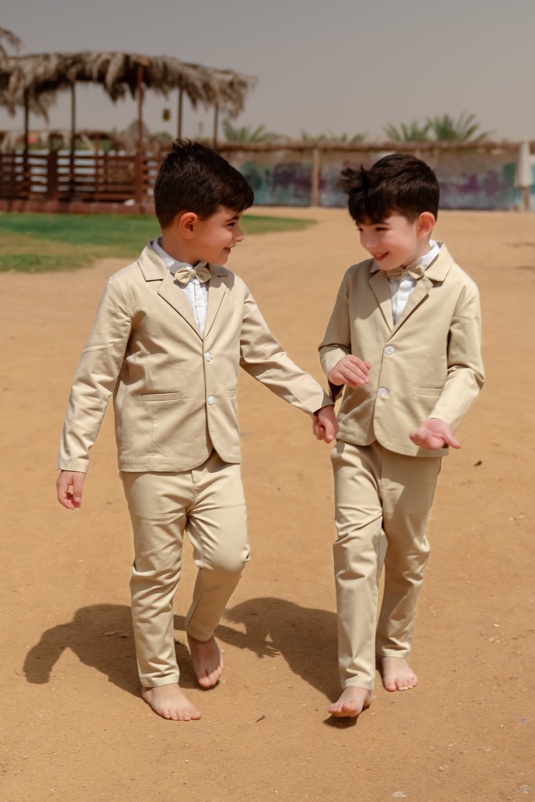 4-Piece Boys Outfit