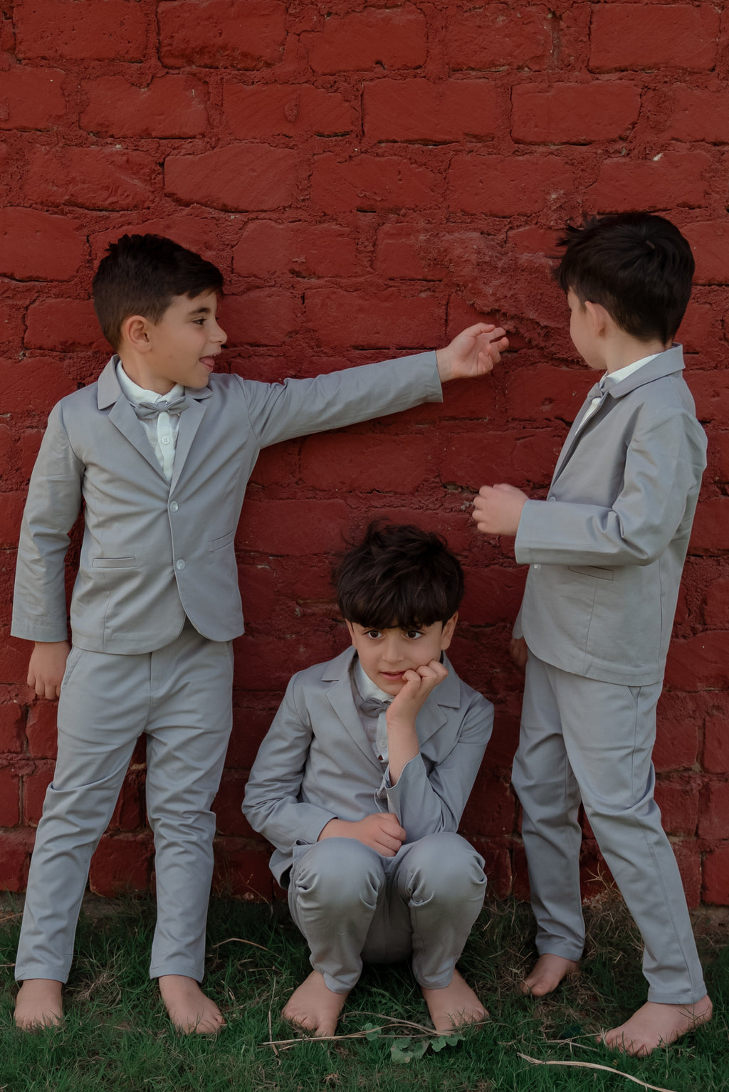 4-Piece Boys Outfit